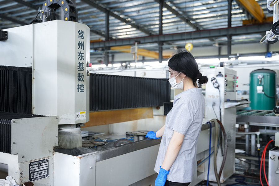 Công ty TNHH Thủy tinh Chunge Giang Tô